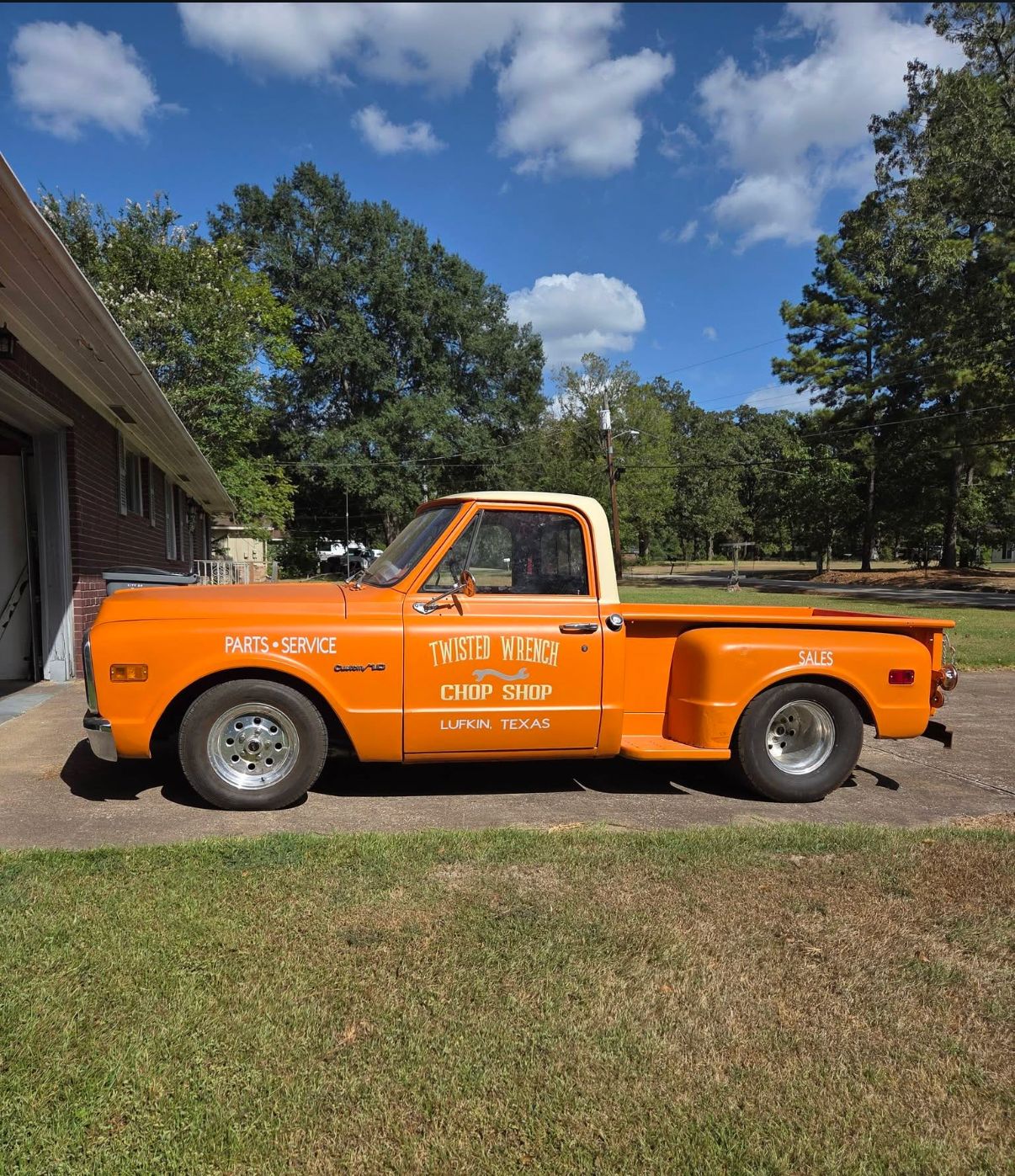 Classic C10 built at Red’s Speed Shop